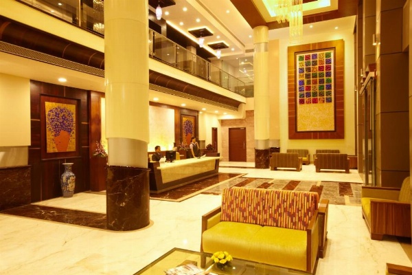 Club Emerald image 5